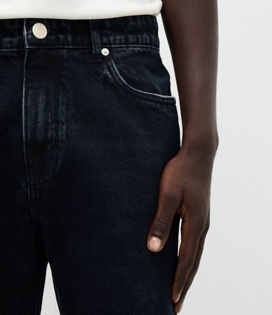 Pantalón Recto en Jeans Detalles con Efecto Desgaste 3