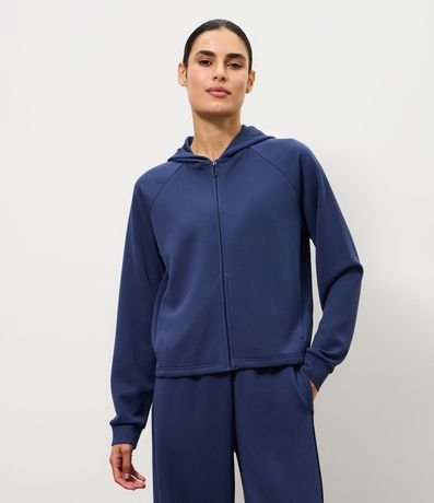 Campera Deportiva en Modal Canelado con Capucha
