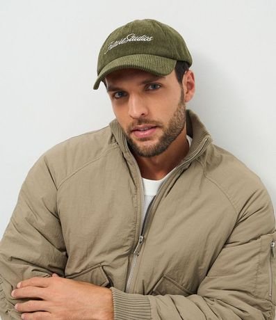 Gorra Cotelê con Lettering Future Studios