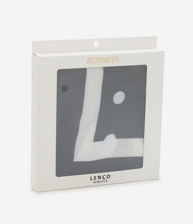 Pañuelo Satinado Para Regalar con Estampado de Lunares 3