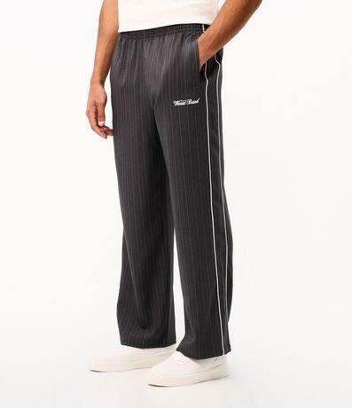 Pantalón Helanca Raya de Tiza con Bordado 2