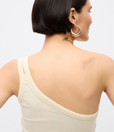 Blusa en Rib con Un Hombro Único y Asa Doble 4