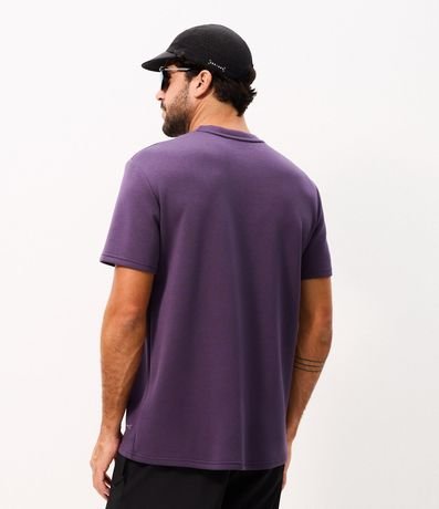 Remera Deportiva en Tecnologia Dry con Lettering 4