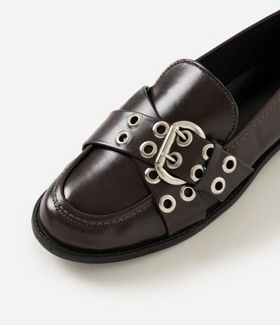 Mocas�n en PU con Tiras Cruzadas y Ojal 6