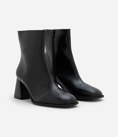 Bota en PU con Punta Cuadrada y Salto Bloque 3