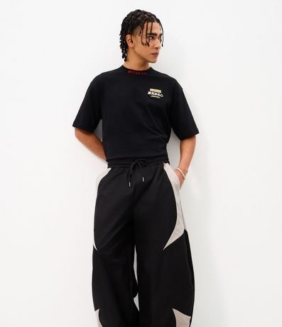 Pantalón Barrel Fashion con Recortes Contrastantes 3