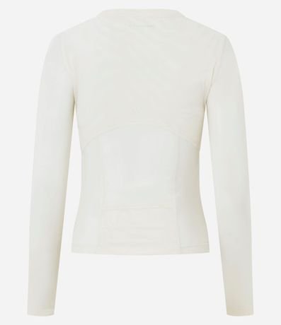Remera Ajustada Deportiva en Microfibra con Bolsillo Funcional 9