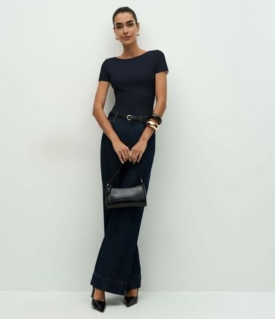 Blusa Regular en Poliamida con Escote Bote