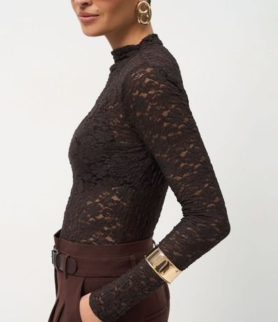 Blusa Justa en Encaje con Manga Larga 4