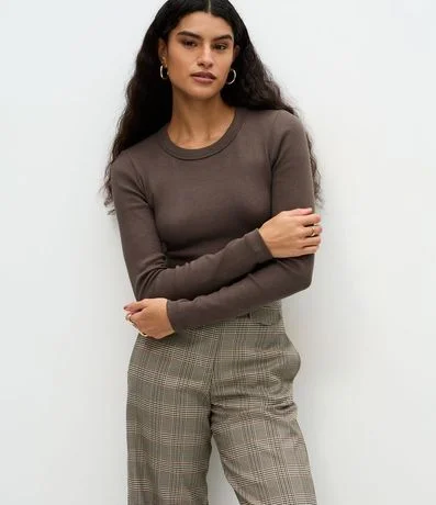 Blusa Básica Acanalada en Rib con Cuello Redondo