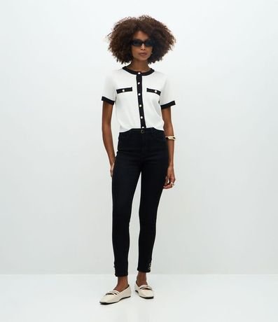 Pantalón Skinny en Sarga con Cintura Alta