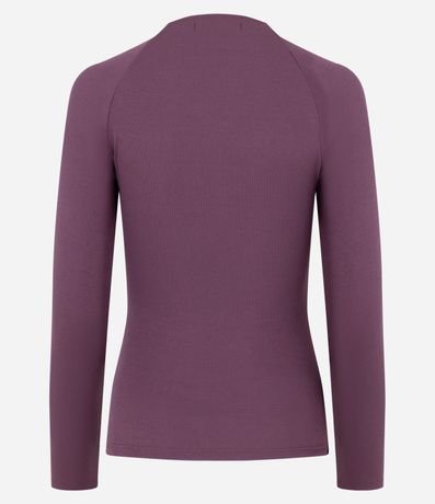 Blusa Básica en Viscosa con Cuello Alto y Sisa Raglán 4