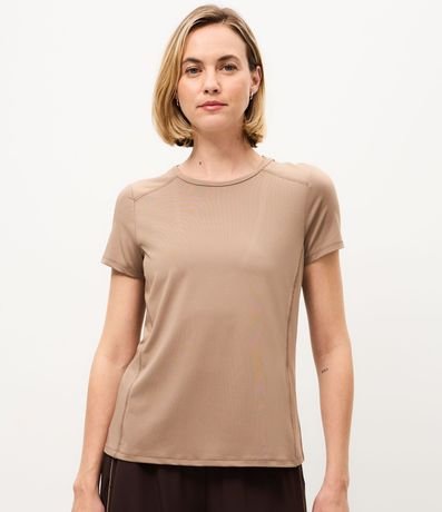Remera en Microfibra con Escote en la Espalda