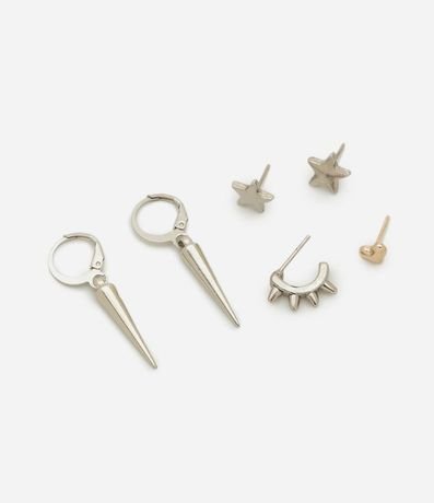 Kit con 3 Pares de Caravanas en Metal Spikes y Estrella 4