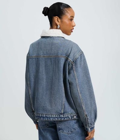 Campera Trucker en Jeans con Cuello Sherpa 4
