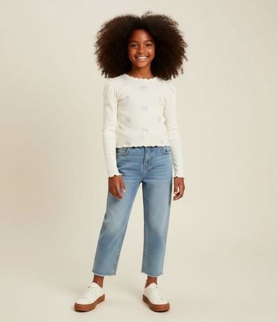 Blusa Infantil Baby Look con Bordado de Moñitas – Talle 5 a 14 años
