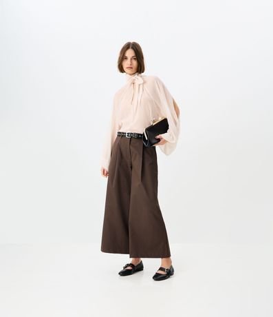 Pantalón Pantacourt Sastrería con Cinturón