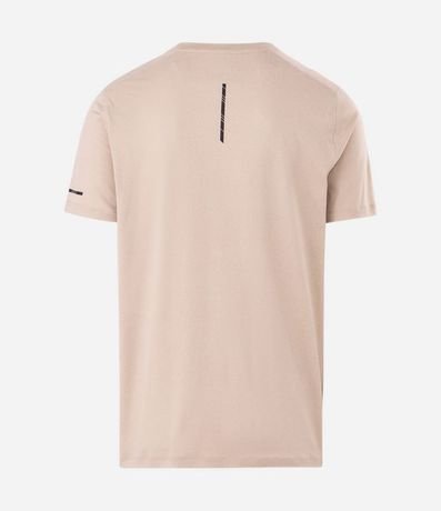 Remera Deportiva con Etiqueta en la Barra y Manga Corta 2