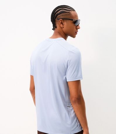 Remera Deportiva Regular con Tecnologia Dry 3
