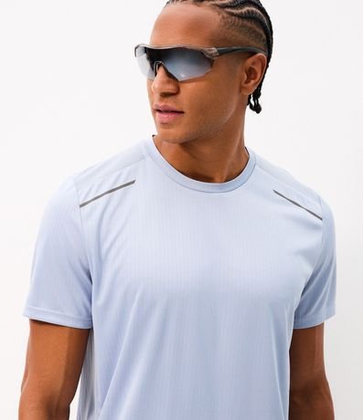 Remera Deportiva Regular con Tecnologia Dry 4