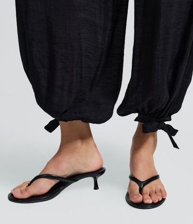 Pantalón Aladim en Crepé con Lazo en el Ruedo 6