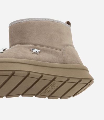 Bota Infantil Comfy con Pins Decorativos y Pelitos – Talle 28 a 34 3
