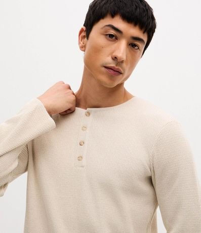 Remera Manga Larga Texturizado Henley 4