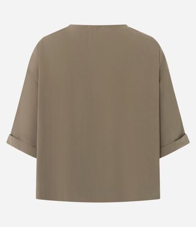 Blusa Amplia en Viscosa con Aplicación de Bolsillo Delantero 2