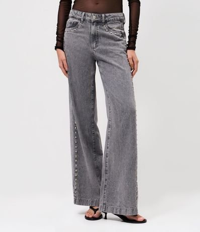 Pantalón Wide en Jeans con Cintura Baja y Tachuelas Aplicado 2