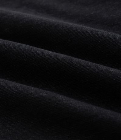 Bermuda en Sarga Texturizada con Cintura Elástica 8