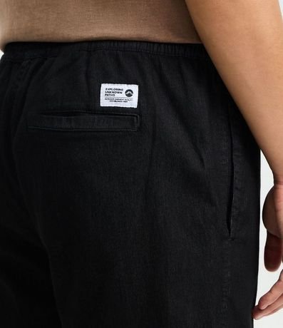 Bermuda en Sarga Texturizada con Cintura Elástica 5