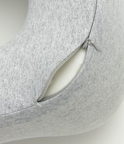 Almohada de Viaje con Máscara de Dormir 4