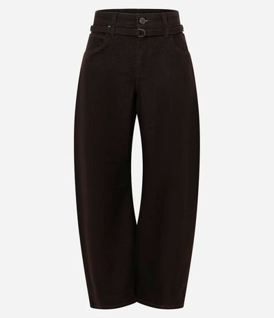 Pantalón Barrel Cintura Mediana en Sarga con Cinturón