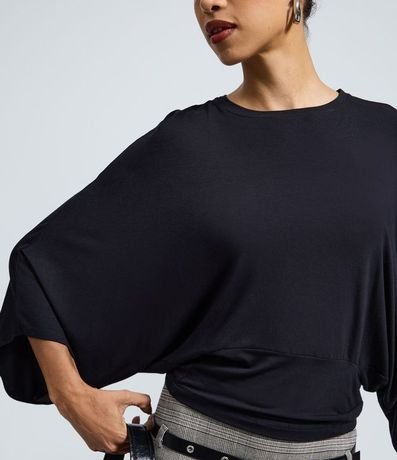 Blusa en Viscolycra con Manga Murciélago 3