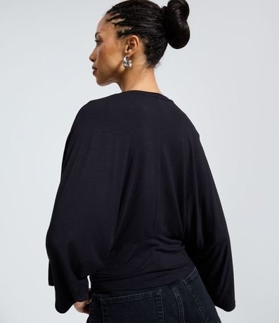 Blusa en Viscolycra con Manga Murciélago 4