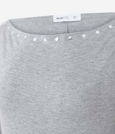 Blusa Hombro a Hombro en Viscolino con Tachuelas Contrastantes 7