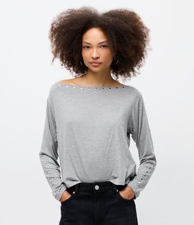 Blusa Hombro a Hombro en Viscolino con Tachuelas Contrastantes