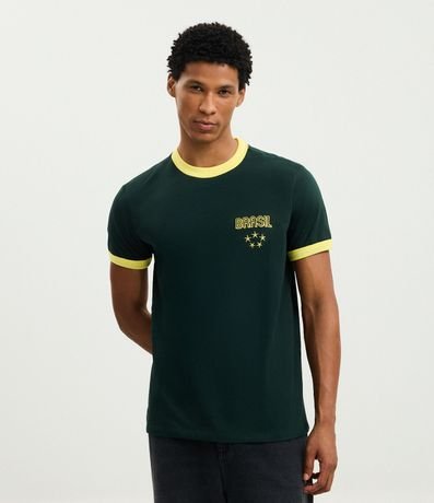 Remera Deportiva Dry con Lettering Brasil Bordado