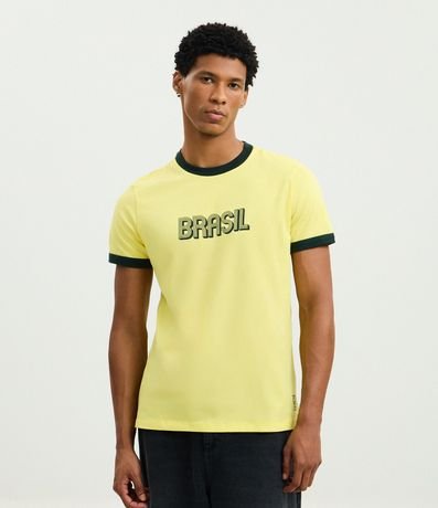 Remera Deportiva Dry con Lettering Brasil y Bies Contrastante 1