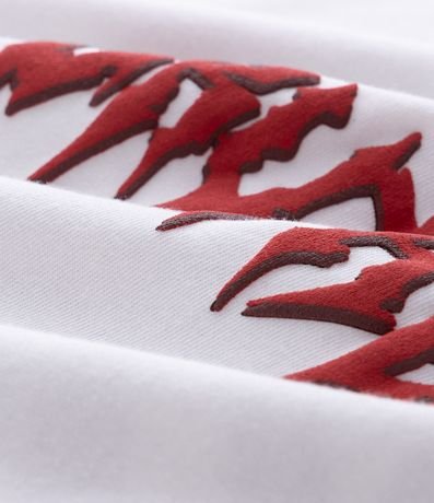 Remera Overboxy en Algodón con Estampado Lettering Brutal y Esqueleto 3