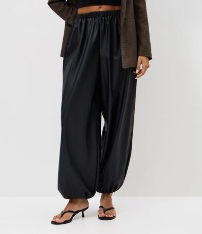 Pantalón Aladim en PU con Ruedo Ajustado 2