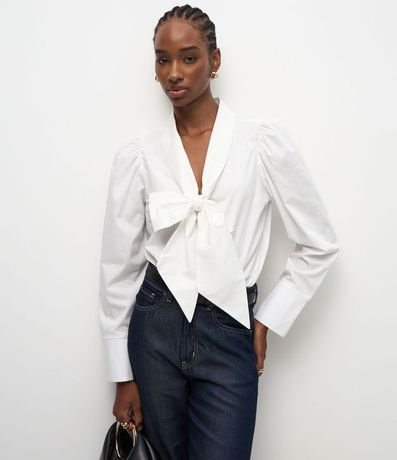 Blusa en Algodón con Manga Abullonada y Cuello Lazo
