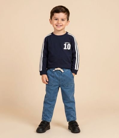 Remera Infantil con Lettering Gam Day 10 y Rayas en las Mangas – Talle 1 a 6 años