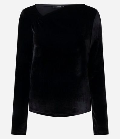 Blusa en Terciopelo con Escote Asimétrico 5