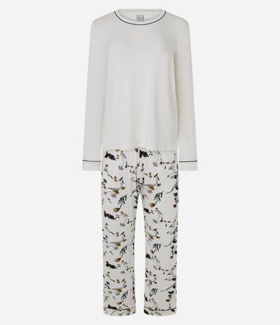 Pijama Largo en Viscolycra con Bies Contrastante y Estampa Floral 4