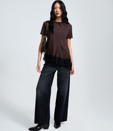 Remera en Algodón con Ruedo Asimétrico y Encaje 2