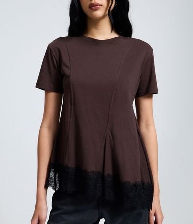 Remera en Algodón con Ruedo Asimétrico y Encaje 3