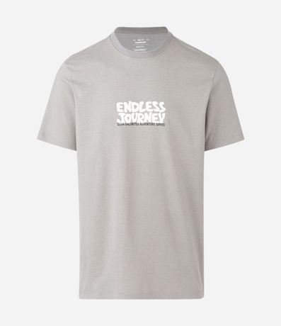 Remera Comfort Manga Corta en Algodón con Lettering Endless Journey 4