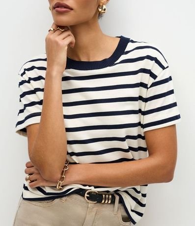 Blusa Rayada en Algodón con Cuello Contrastante