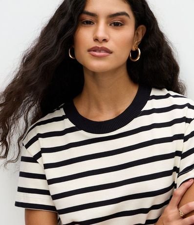 Blusa Rayada en Algodón con Cuello Contrastante 3